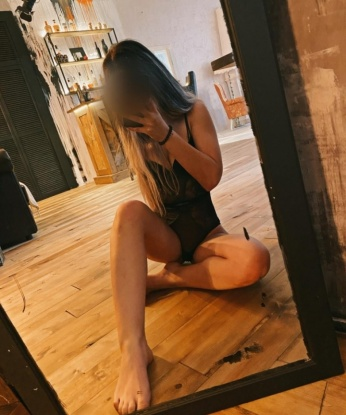 Анкета проститутки Елена - Фото 1, Дюпся, 18 лет, №9883